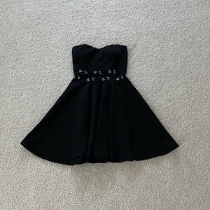 Wild Daisy Black Strapless Dress